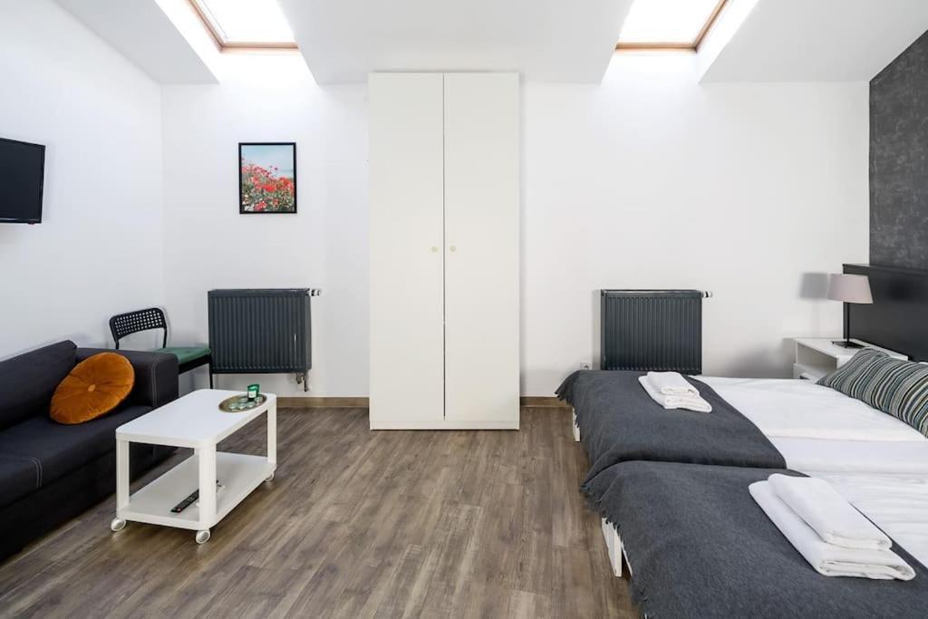 Modern Apartment In The Very Central Location 20 크라쿠프 외부 사진